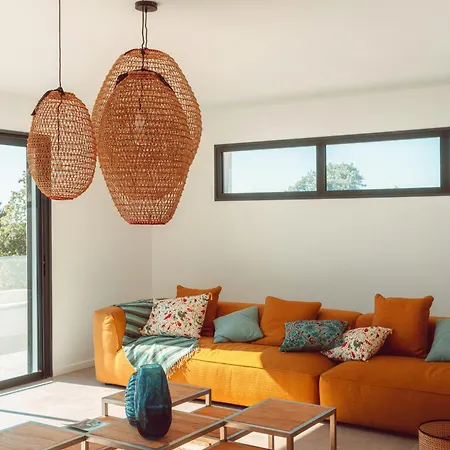 Elegant Designer By The Sea In Corsica Taglio-Isolaccio