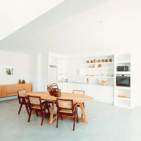 度假居 Elegant Designer By The Sea In Corsica