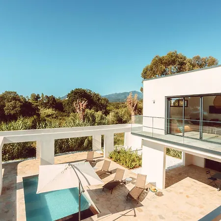 Elegant Designer By The Sea In Corsica Taglio-Isolaccio